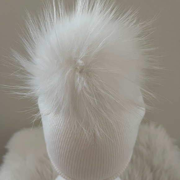 Winter Knit Pom Pom White Hat main image 6